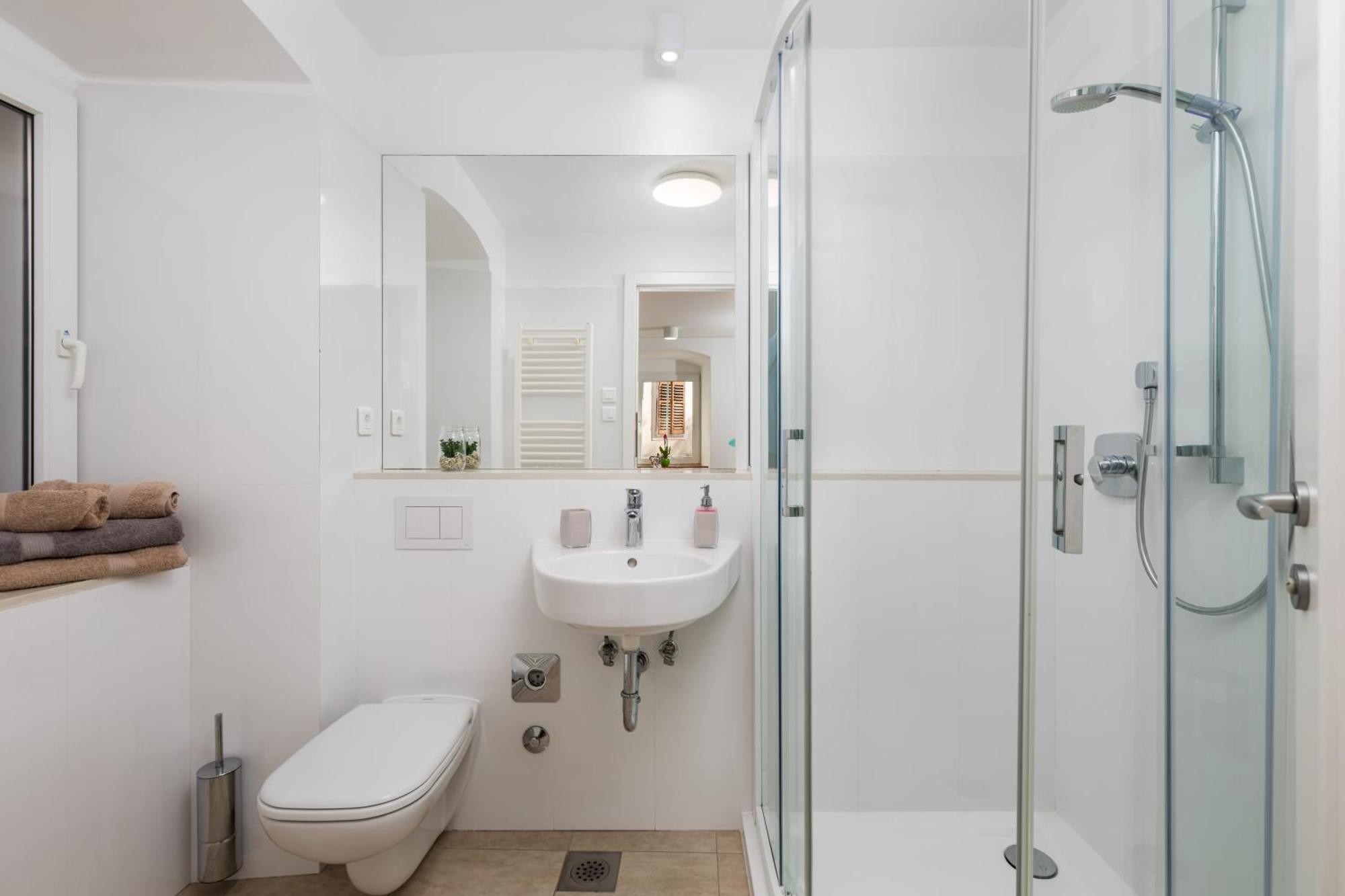 Apartments Anaika At The Beach, Opatija Bagian luar foto