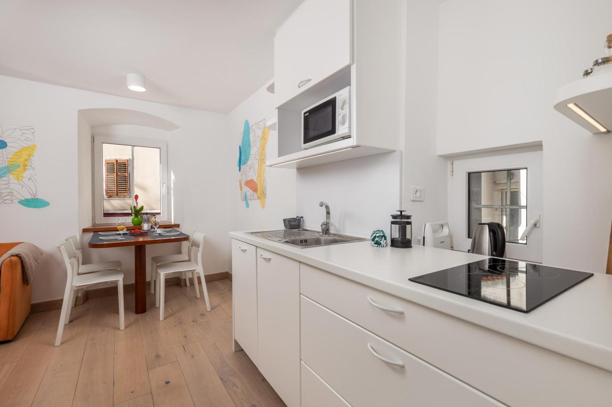Apartments Anaika At The Beach, Opatija Bagian luar foto