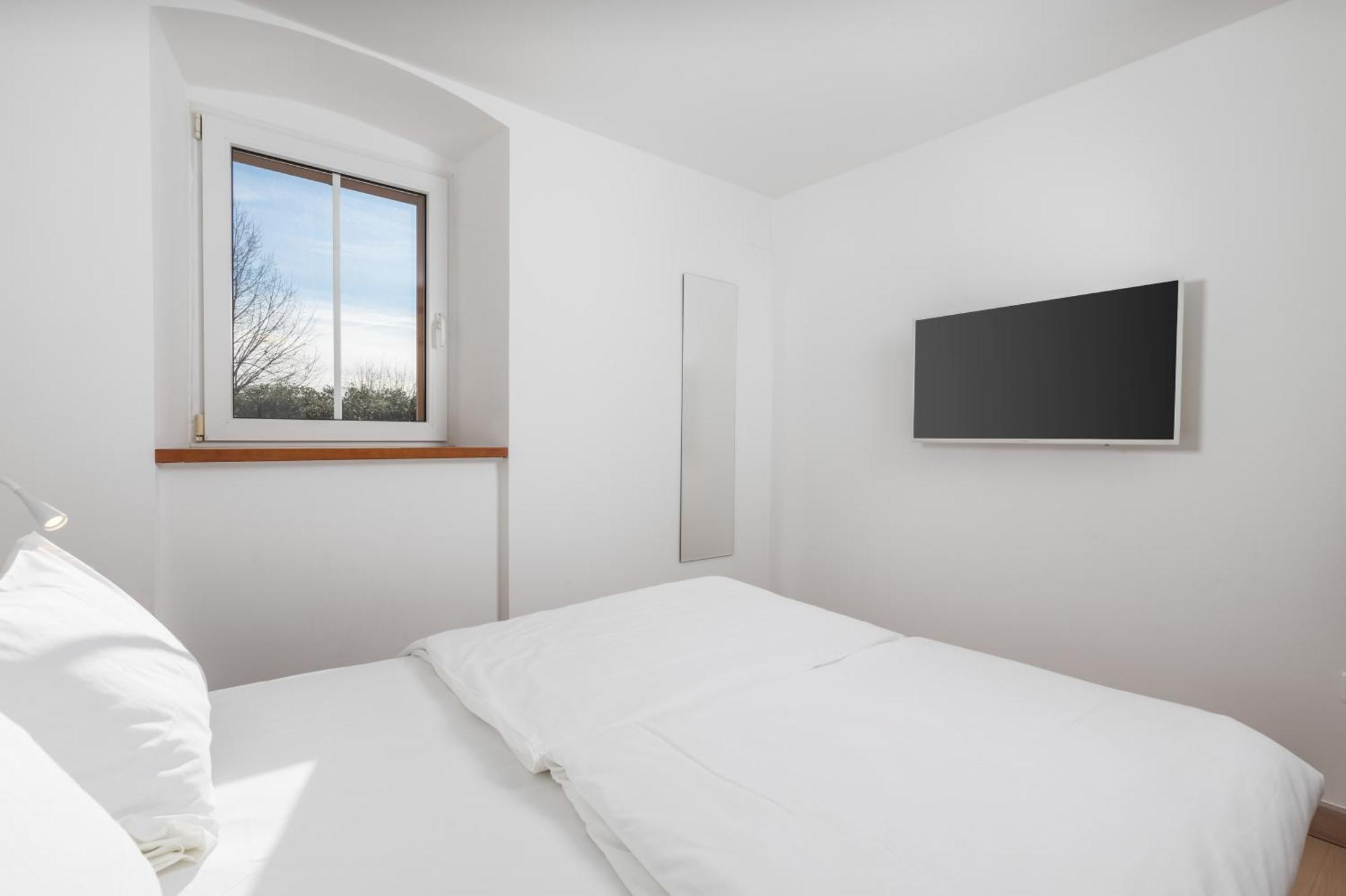 Apartments Anaika At The Beach, Opatija Bagian luar foto
